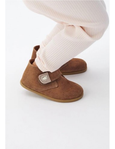 BOTAS SAFARI RESPETUOSAS DE CONGUITOS