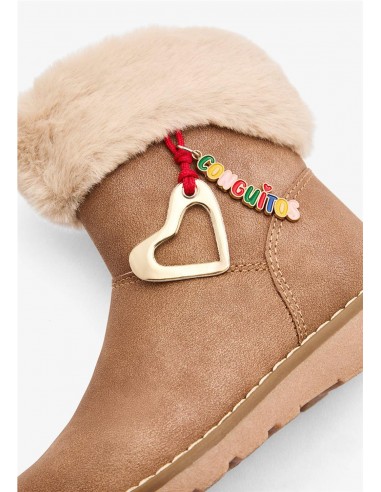 BOTAS DE FELPA ADORNO CONGUITOS