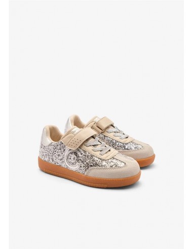 ZAPATILLAS CASUAL LOGO PLATEADAS...