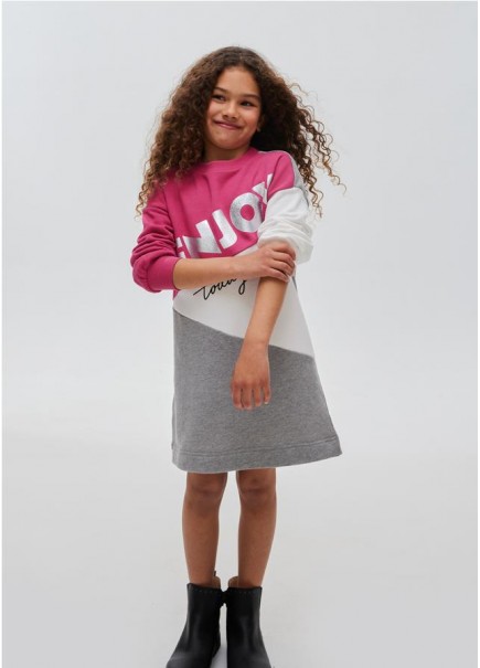 VESTIDO FELPA CORTES