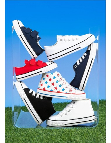 ZAPATILLAS DE BEBÉ CLÁSICAS