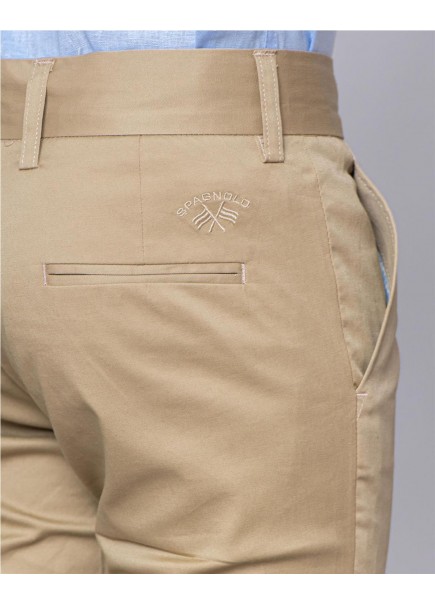 PANTALÓN CHINO ESTRUCTURA. 2